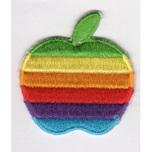 刺繍アイロンワッペン（アップル）