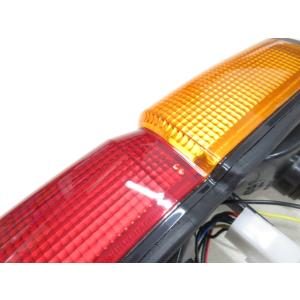 ダットサントラック D21 用 テールライト ...の詳細画像3