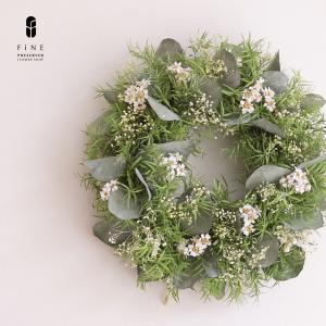 グリーン系のナチュラルな色合い 白と淡い緑のバラ プリザーブド