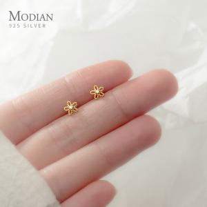 ピアス ヒマワリ シルバー 花 フラワー クリア 透明 スタッドピアス ジルコニア ミニ レディース｜finejewelrys