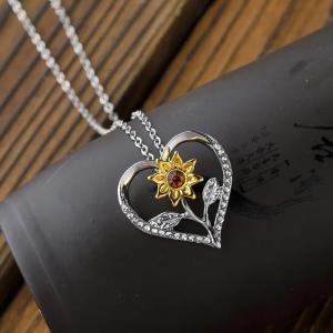 ペンダント ネックレス ラインストーン 花 フラワー ヒマワリ チェーン ハート LOVE レディース｜finejewelrys