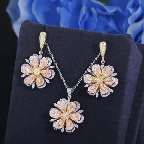 ピアス ネックレス 花 フラワー ジルコニア ゴールド ピック 揺れる レディース エレガント キュ...