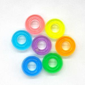 光る 蓄光ビーズ 外径8mm 穴径4mm 光を...の詳細画像2