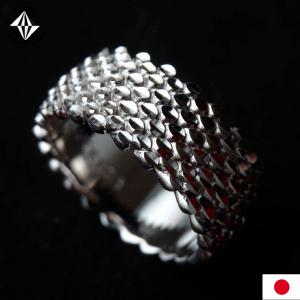 CODY SANDERSON（コディサンダーソン） 指輪 リング Medium Star Spike