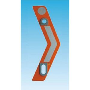 つくし工房 安全標識 6021-S シェブロン(視線誘導パネル)スリムタイプ 890×135巾mm[...