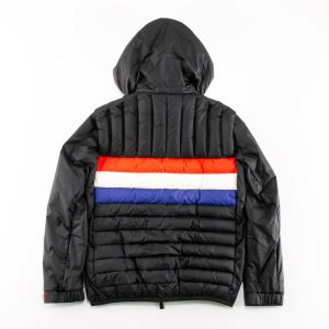 モンクレール MONCLER メンズアウター ...の詳細画像1