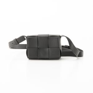 BOTTEGA VENETA（ボッテガ・ヴェネタ） ショルダーバッグ カセット