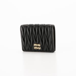 miu miu（ミュウミュウ） 二つ折り財布 MATELASSE マテラッセ 5MV204