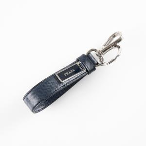✨良品✨PRADA プラダ キーリング シルバー×ブラック メタル チャーム プラダ/キーホルダー(チャーム)/黒×白×シルバーの買取実績