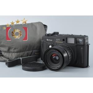 FUJIFILM 富士フイルム GSW690III Professional 中判フィルムカメラ