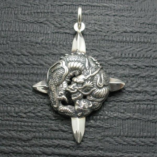 ペンダント ドラゴン 龍 丸型 メンズ シルバー９２５ クロス