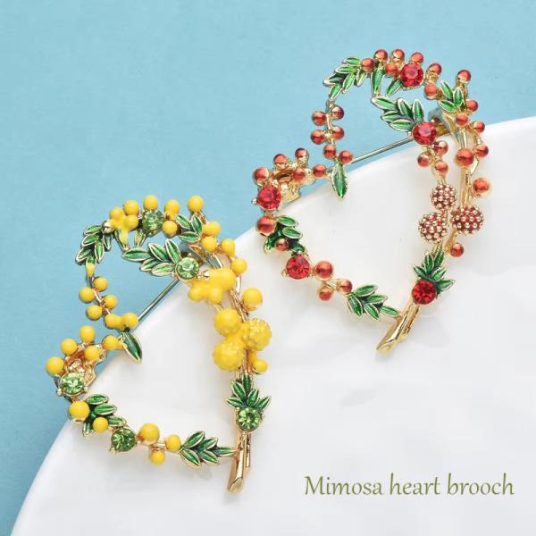 ブローチ ミモザのハート型ブローチ 赤 レッド 黄色 イエロー ゴールド  母の日 敬老の日 プレゼ...