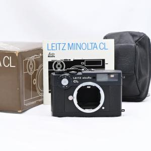 Leitz Minolta CL レンジファインダーカメラ カメラ Leitz Minolta CL – Towing Caravan with Land Rover