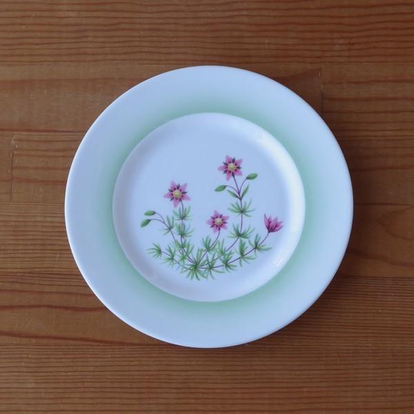 半額セール イギリス ヴィンテージ ケーキ皿 食器 レトロ 花柄 ピンク デザートプレート 17cm...