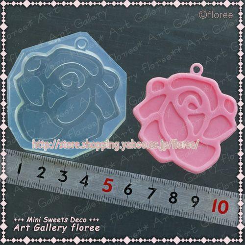 クレイジュエリー型抜き レリーフローズ（大）　シリコンモールド シリコーン型　UVレジン型　粘土型　...