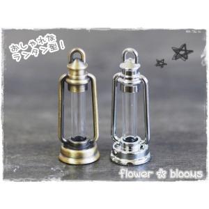 ランタン型ガラス瓶　17mm×17mm×47mm