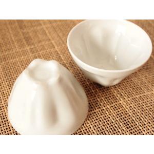 桜が浮かび上がる サクラカップ (和食器 白い...の詳細画像4