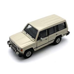 BMC 1/64 三菱 パジェロ 1st Gen 1983 アイボリー LHD 模型 ミニカー 64B0242