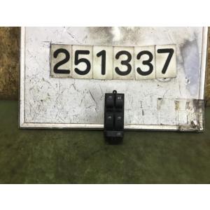 【個人宅発送可】ミライース DBA-LA310S パワーウインドウスイッチ XF 4WD X07 84820-B2280
