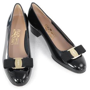 サルヴァトーレ フェラガモ Salvatore Ferragamo 靴 レディース ヴァラ 