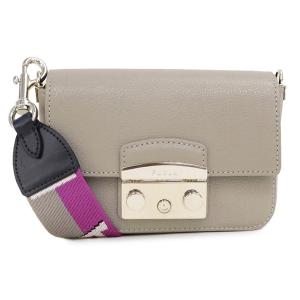 FURLA（フルラ） 1062515 1062516 1062517 カードケース レザー 本革