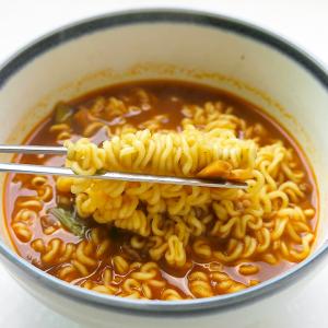 農心 辛ラーメン 120g×20袋 ハラル認証...の詳細画像1