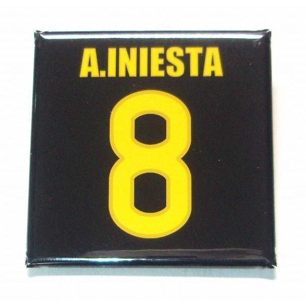 イニエスタ(FCバルセロナ 8)缶バッジ〔AWAY〕