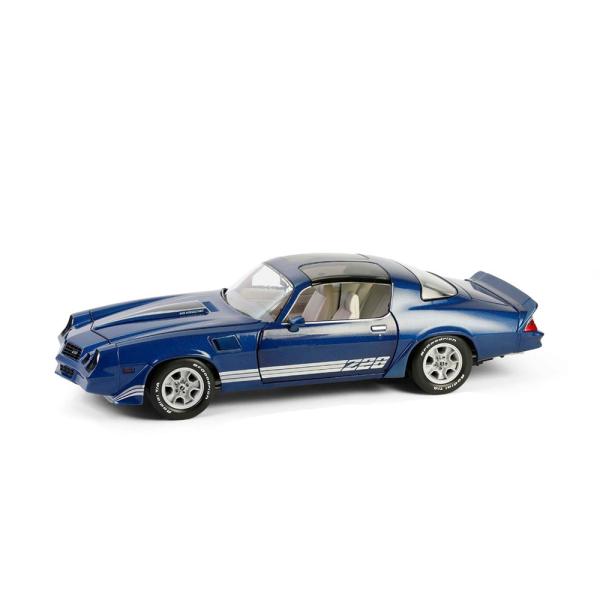 グリーンライト 1/18 シボレー カマロ Z28 T‐トップ 1980年式 ダークブルー チャコー...