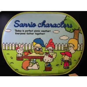 【販売終了】室内用  玄関マット　45ｘ60ｃｍ サンリオキャラクターズ　ピクニック柄　キティ　マイ...
