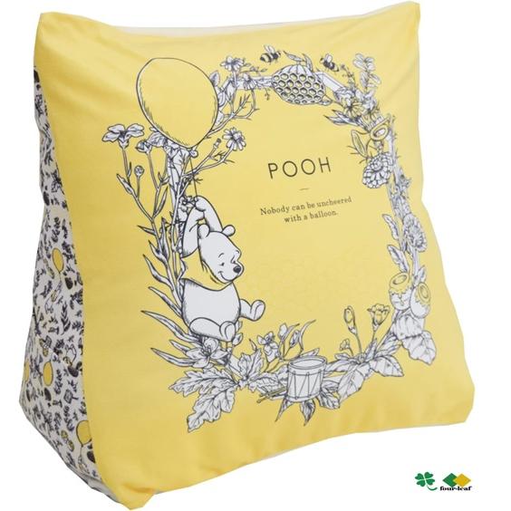 くまのプーさん 三角クッション 送料無料　背当てクッション　足枕　もちもちクッション　ディズニーキャ...