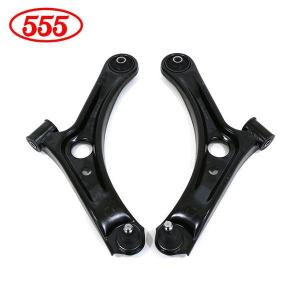スズキ（SUZUKI） ロアアームASSY（右）アルト（HA24) パレット（MK21S