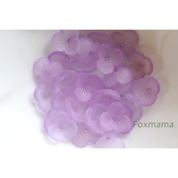 アクリルビーズパーツ 10mm 30個 3枚花びら 半透明 マット 薄紫 (BF310MFMWSHS...