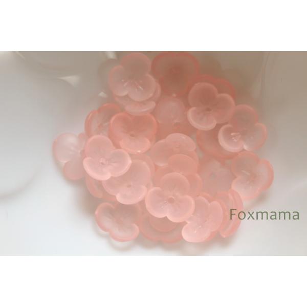 アクリルビーズパーツ 10mm 30個 3枚花びら 半透明 マット ピンクオレンジ (BF310MO...