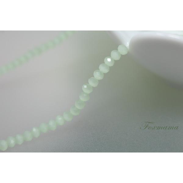 ガラスビーズ 約115個 楕円 3mm 多面カット 薄緑 (BOV03GFNHYMC)
