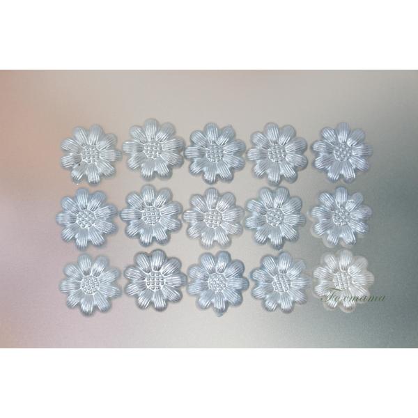 樹脂デコパーツ 30個 カボション 9枚花びら デイジー 平底 シルバー 銀色(DF9130SVJL...