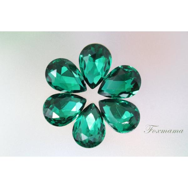 ビジュー 6個 クリスタルガラス 雫 水滴 14x10mm 緑 グリーン (JDP14GGRJJHU...
