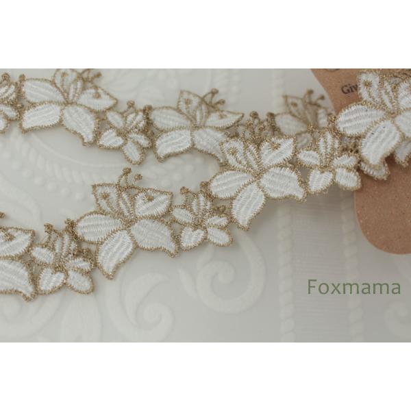 ケミカルレース 0.5m 花 オフ白×金色ラメ糸 (LFL401GLEHLM)