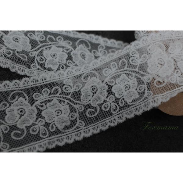 チュール刺繍レース 1m 花 両山 キナリ (LFL502KNHLRY)