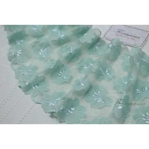 両山チュール刺繍レース 0.5m 花 パステルミント (LFLA72PBSJRY)