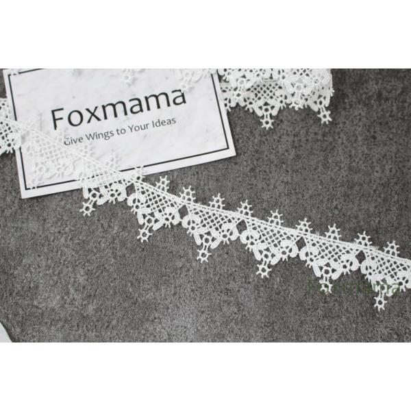 ケミカルレース 1m 格子 オフ白 (LKS301OWEH00)