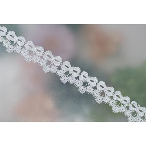 ケミカルレース 1m リボン 小花 オフ白 キナリ (LRB291WHJL00)