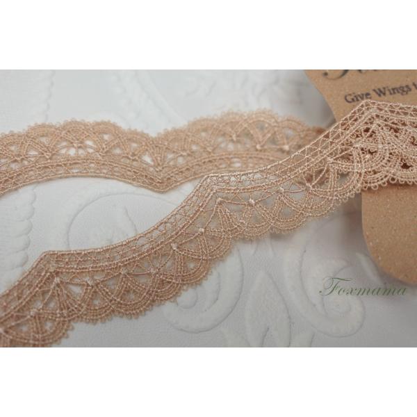 ケミカルレース 0.5m スカラップ 濃いベージュ ヌードカラー (LSC231BGHL00)