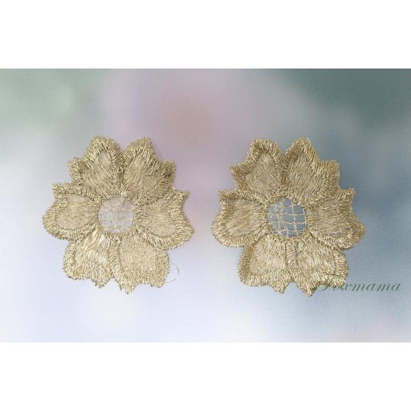 ケミカルレースモチーフ 2枚 花 フラワー 52mm 金ラメ (MFL52LGLJJ00)
