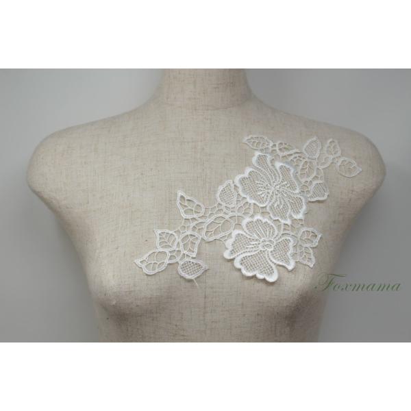 ケミカルレースモチーフ 1枚 花 オフ白・キナリ (MFLB41KNSW00)