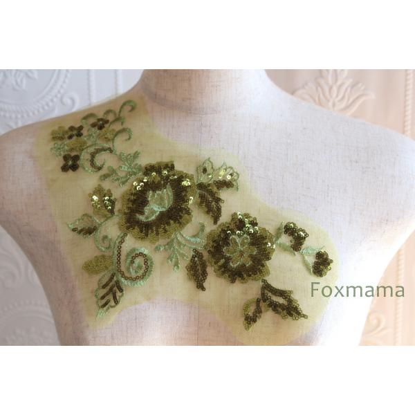 チュール刺繍モチーフ 1枚 花 スパンコール付 緑色系 (MFLB62GRWWSP)