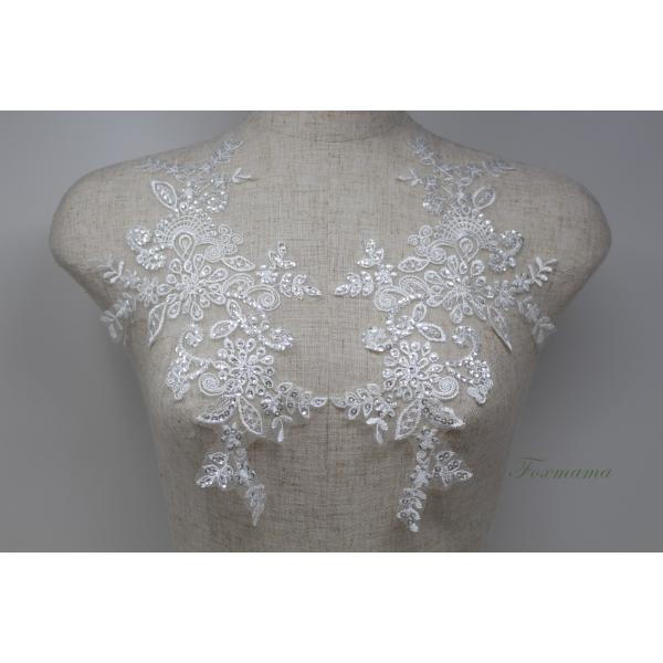 チュール刺繍モチーフ 1対 花 スパンコール付 オフ白(MFLB82KNJLJL)