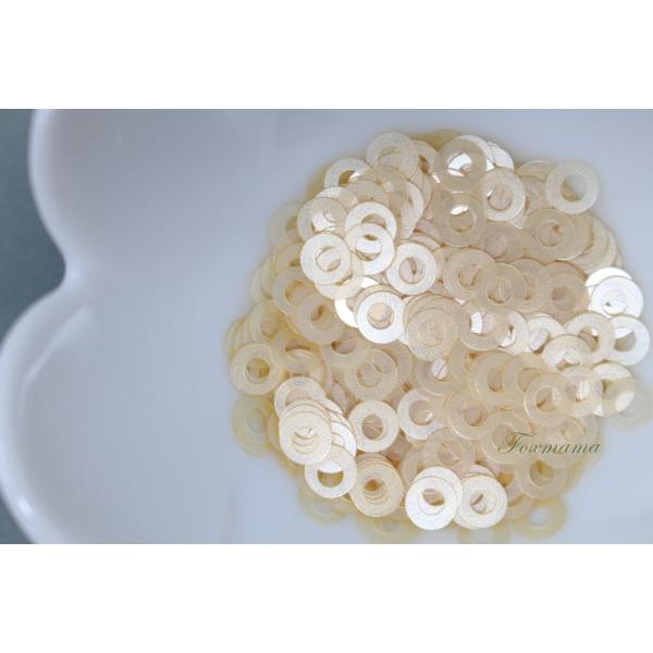 スパンコール 約500枚(約2g) 丸 5mm 薄オレンジ(SCC05MFOJQ00)