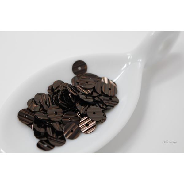 スパンコール 約350枚(約3.5g) 丸 ストライプ型押し 6mm メタルブラウン (SCC06T...