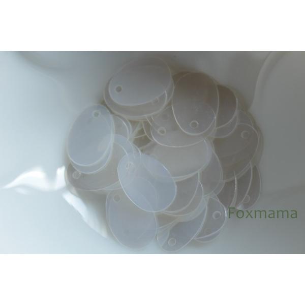 スパンコール 約13x9mm 約65枚(約2g) たまご形 トップホール 半透明 オフ白 (SEG1...