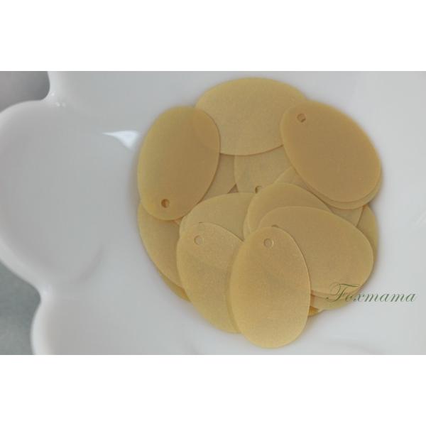 スパンコール 19mm 約40枚(約2.5g) たまご形 トップホール マット 黄土色 (SEG19...